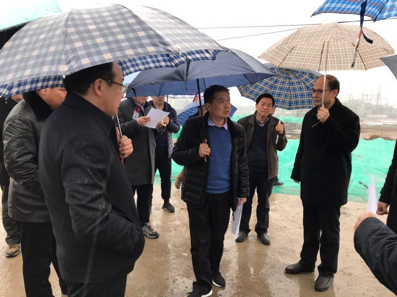 省住建厅副厅长张达一行到我区实地察看姚孟村棚户区
