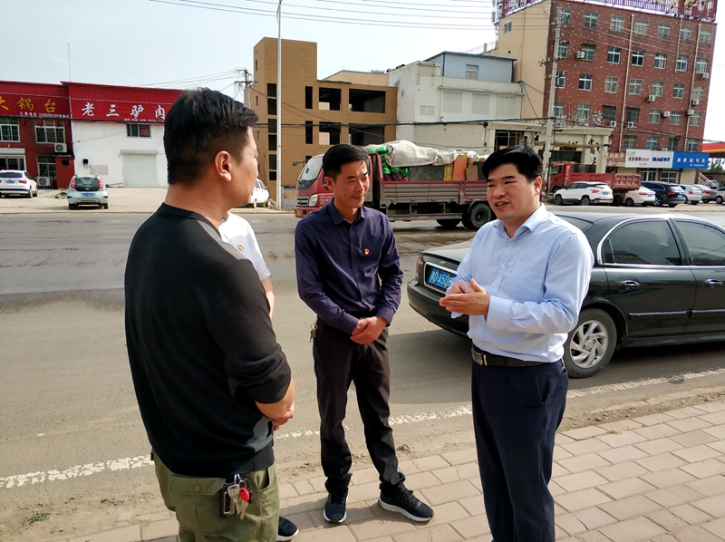 区委常委常务副区长宁建平实地查看断头路征迁百城提质项目等工作推进