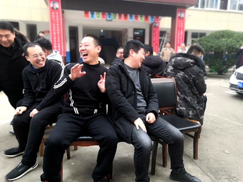 九里山街道举办“迎新春”趣味运动会1.png