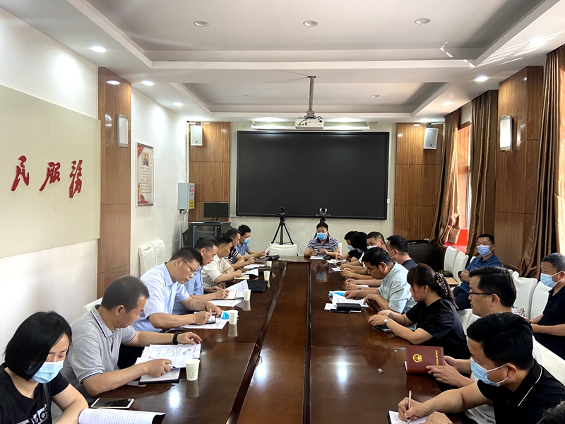 市房屋建筑安全隐患排查整治第六督导组到湛河区开展专题调研2.jpg
